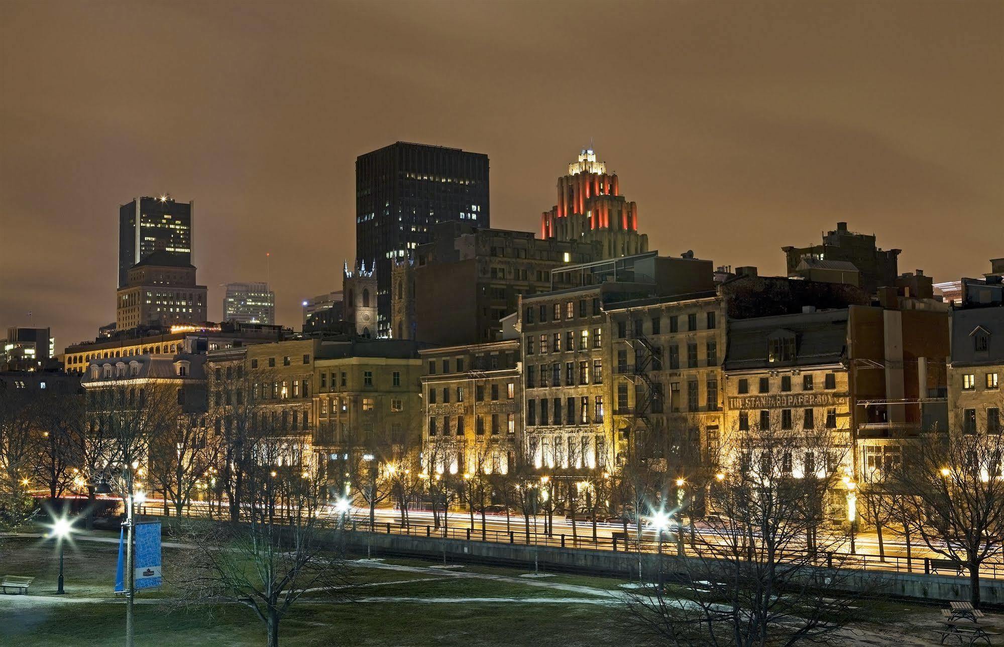 Auberge De La Place Royale Montreal Exterior foto